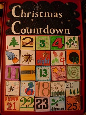 Christmas Countdown Calendar
Made using a spray painted cookie pan. Squares stamped and decorated and mounted on chipboard. Added a magnet to the back. Cricut used for the title part.
Keywords: Christmas, calendar