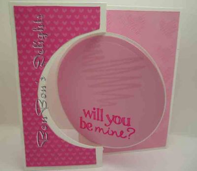 Pink Hearts
Sizzix Circle Flip It
