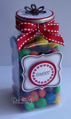 Sweet!
This would work for Christmas OR Valentine's Day!  The top has a little felt flower with a jewel center over text that says "for my friend" from sentiments4circles.
