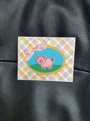 All Occasion Card
Used Sizzix dies for Ovals.  Pig is popped up on foam tape.
Keywords: pig, farm animals