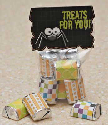 Treats For You treat bag
Digital brushes from Spooky2Scare
Ziggle Scraps Spookilicious available at Scrap Orchard (The Fix featured product at digiscrapaddicts.com)
