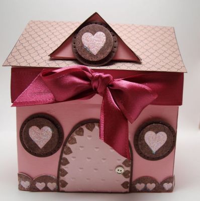 Love Shack
Please See 2nd Photo for Descriptions
Keywords: Love2Hug Gift Boxes