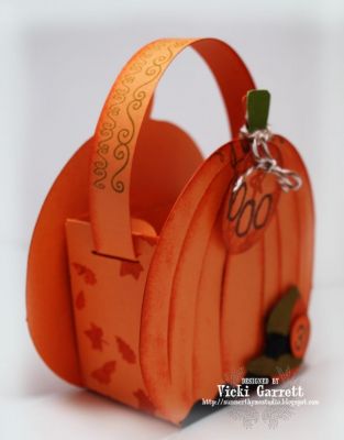 Boo 2
Keywords: crayonletters2stamp numbers2stamp leaves4fall sweet4babies spooky2scare wavy dies 3 pack