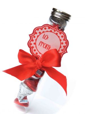 *valentine treat tube
a quick easy tag for a treat tube, using framefive2stamp
