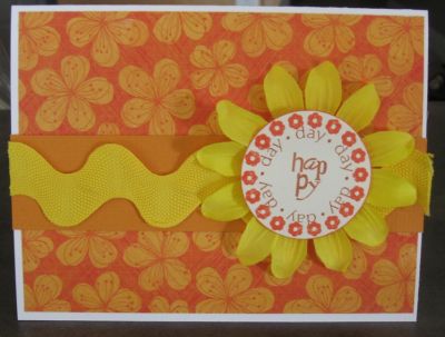 happy day
simple card used CS, PP, ricrac and a flower and this months stamp set TFL
