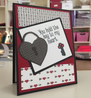 Made by my mama!
I wanted to share this card my mom made! She is a club member, but never uploads to the gallery😢 so I decided to upload her card into my gallery!
