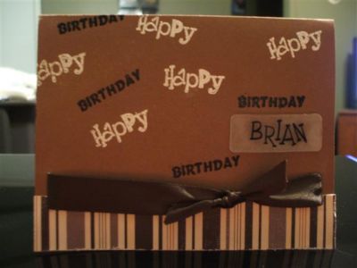 Birthday card
Masculin birthday card, with happy embossed, embellished with name plate made with Shrinky Dink paper.
