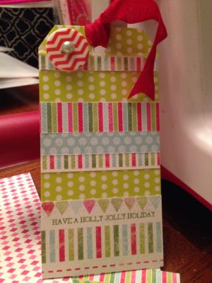 Holly Jolly Holiday Tag
