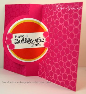 *A Bubblicious Flip-It - open
Here's the inside view of my "bubblicious' flip-it.  Use the gum4backgrounds to add coordinated gumballs to the sides of the flip-it.  I've embossed one side for this one.  
Keywords: bubblegum4me gum4backgrounds moregum4me Sizzix Flip-Its Circle