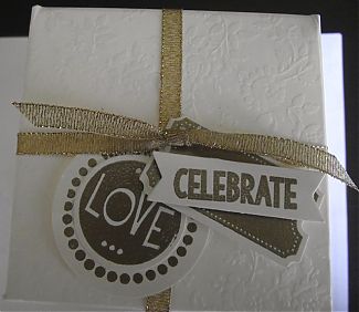 Gift_Box_2.jpg