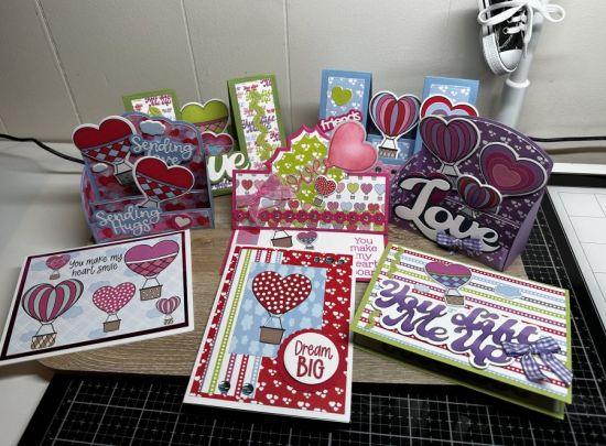 Keywords: Heart Balloons