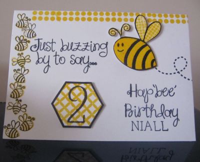 Hap'bee' birthday Niall
Used butterfly2build for the wings and hexagon2love to make a frame for my '2'. 

