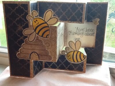 Bee'n thinkn'
Keywords: Bee