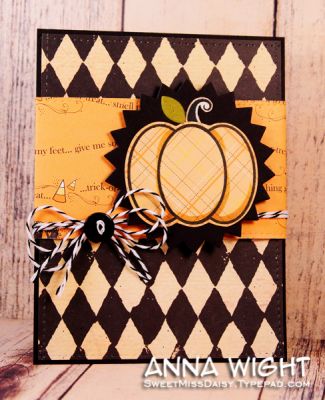 Plaid Pumpkin
Stamped on patterned paper and meticulously cut out ... ooooh, I could make hundreds of pumpkins this way!
