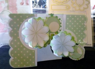 Circle flip-it card 
 I used the Circle Flip-its Die, along with my Flowers and Tags & mums2stamp to make this Double flip it card. I also used my card kit papers from august
