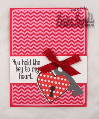 *Key to my heart
Keywords: cheveron background die heartlocket2love