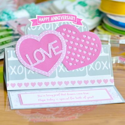 Anniversary Heats and Banner
Keywords: stand up card love heart dies happy4banners happy4banners die loveheartdies