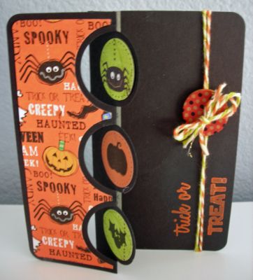 Trick or Treat
Keywords: Halloween