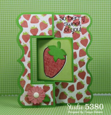 *So berry sweet of you!
Keywords: strawberries2stamp Sizzix Flip-its Card FancyEdgeFlipit