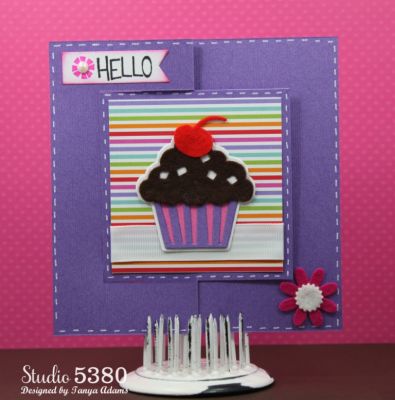 *Hello 
Cupcake made with felt!
