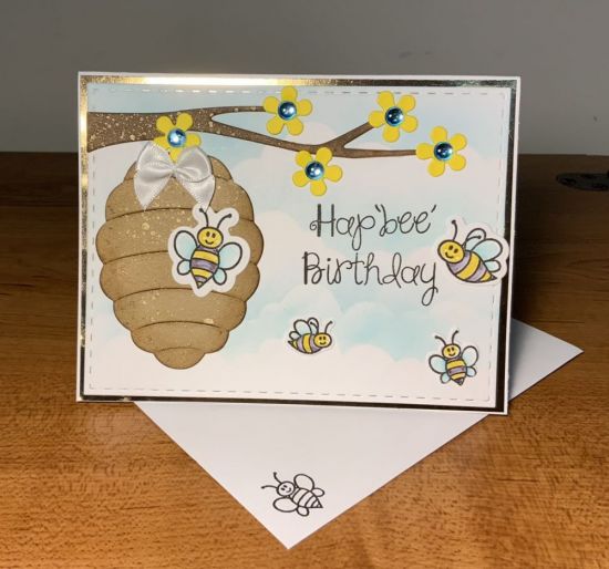Hap�Bee� Birthday
