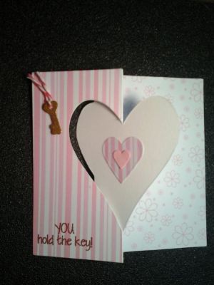 Heart locket 2 love Flip It

