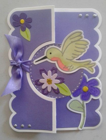 Circle Flip--it card with hummingbird & flowers
Keywords: HelloHummingbirdClass Circle Flip--it card hummingbird flowers