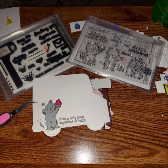 20230829_004546
Keywords: Mail truck fold it, Kirsten peep, cats birthday party, happy mail to stamp