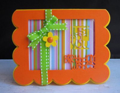 *birthday wishes
Happy Drop ins. sizzix flower/sentiments scalloped drop ins card set. tsol mini flower dies
