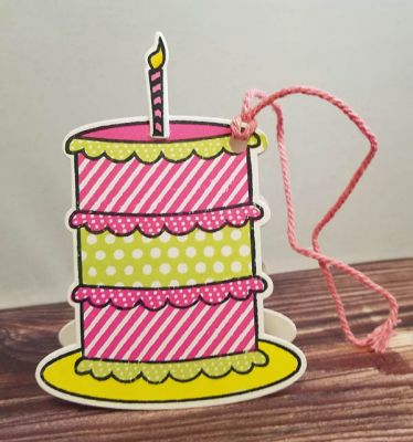 *cake tag
cake2stamp. patterns4cake. dies. inks TSOL.
