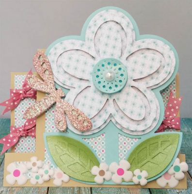 flower...
flower fold it flower... on a sizzix step up card instead. :) dragonfly triplit. tsol papers
