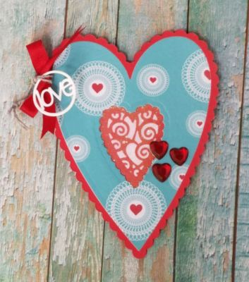 heart
scallop heart fold it.sizzix word circle. tsol papers
