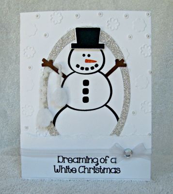 *dreaming of a white christmas
background embossed with flowers folder from the butterflies and flower embossing folder set.
