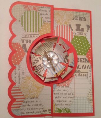 Crazy4daisy Friendship Flip-it
Crazy4daisies and patterns4flowers circle flip-its card 
Keywords: crazy4daisies patterns4flowers daisy dies