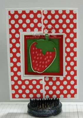 Birthday Strawberries
Lesson learned Monday requires another birthday card today!  :)
Keywords: strawberries2stamp strawberries2stamp dies
