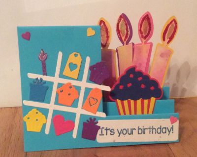 Birthday greeting
Keywords: TriplitCupcakes Step-ups