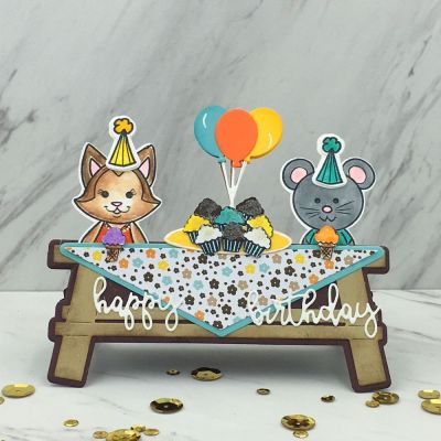 Picnic Table Fold-it
Picnic Table Fold-it, Party Animals (online class stamp set), icecreamtruck2stamp (cupcakes), Elephant Pudgie (balloons), Happy Birthday (Card Kit Club), TSOL papers and inks

