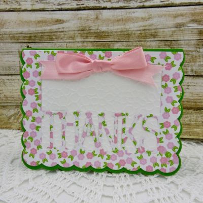 Thanks
Sizzix/SB Sizzix Card Scallop w/ Thanks Sentiment Set
Flower Power Embossing Folder
TSOL papers
