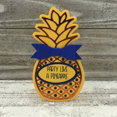 Party Pineapple Fold-its
Pineapple Fold-its, pineapple2stamp, Stitched Oval Dies,  Large Bow Die,  TSOL cardstock and ink

