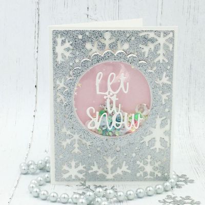 Let it Snow
Let it Snow Word Die, Snowflake Background Die, Scallop Circle Dies, Circle Dies, TSOL papers and adhesive foam 
