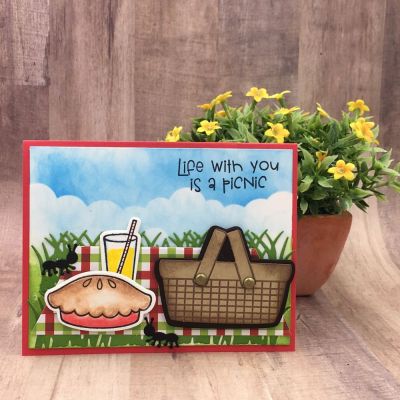 Life With you is a Picnic
Picnic2stamp, grass die, TSOL papers and inks
