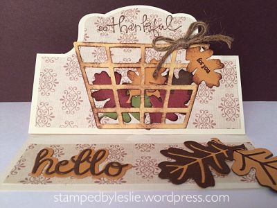 Autumn Greetings
Sizzix/TSOL dies:
Royal Stand Up Card Die Set
Basket Die
Leaf Triplits 
Hello die
Thanks for looking!

Keywords: BasketDie