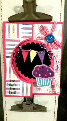 the sky's the limit (inside) Happy Birthday!
I love love LOVE the color combo in this monthly kit! It's my favorite one yet! 

