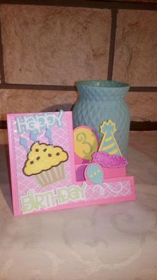 Birthday card for girl 3
Triplits Party Hat
Triplits cupcakes and word die Happy birthday
