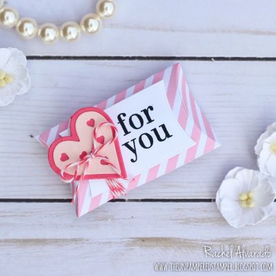 Mini Pillow Box - Heart
Mini Pillow Box Die, Sizzix Heart Step-ups Card Die Set (heart)
