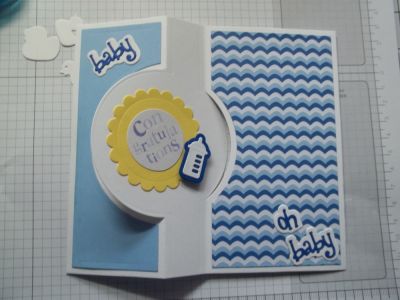 Welcome Baby
This card was created using paper from the March 2016 card kit and the Oh Baby Triplits dies
