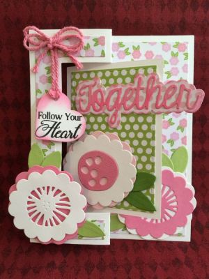 Follow Your Heart
TSOL Feb 2016 Card Kit
Sizzix Flip-its Gift Card Die
Hearts2cut Die Set
Rectangles Die

