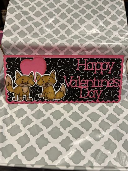 Happy Valentines Foxy
Lovely foxes
