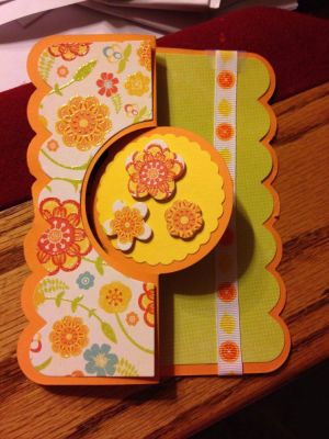 Flower circle flip it
Keywords: Flowers, yellow, orange, Circle, flip it