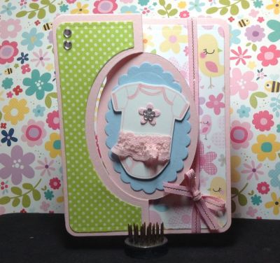 Baby Girl Card
Baby girl card using oval flip it
Keywords: Mini onesie, oval flip it